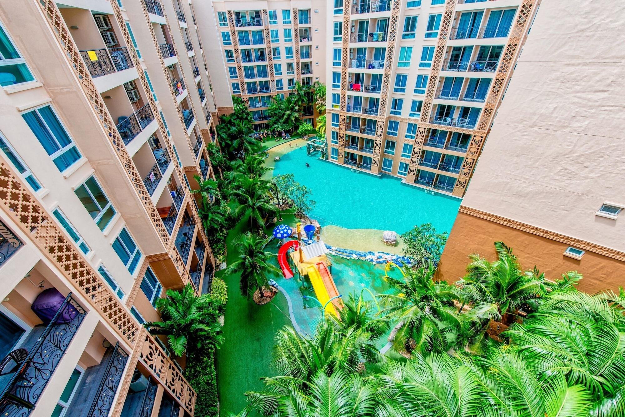 Atlantis Condo Resort Jomtien Beach Esterno foto
