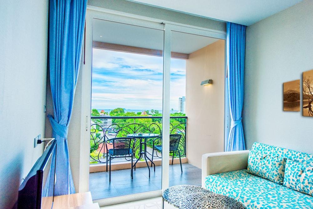 Atlantis Condo Resort Jomtien Beach Esterno foto