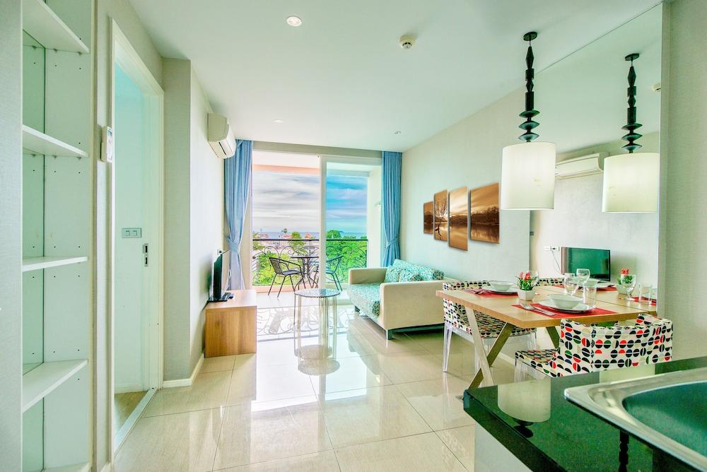 Atlantis Condo Resort Jomtien Beach Esterno foto