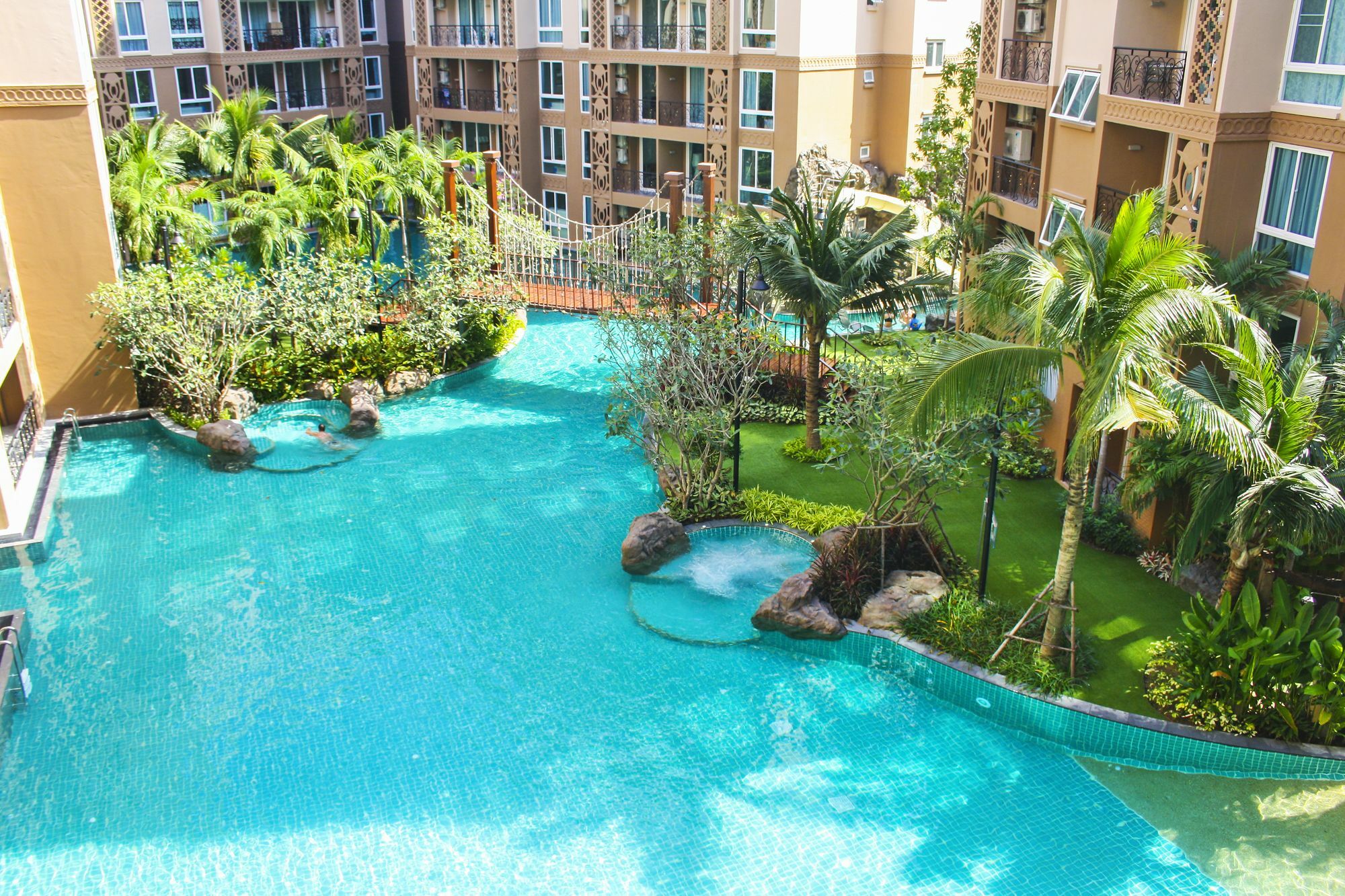 Atlantis Condo Resort Jomtien Beach Esterno foto